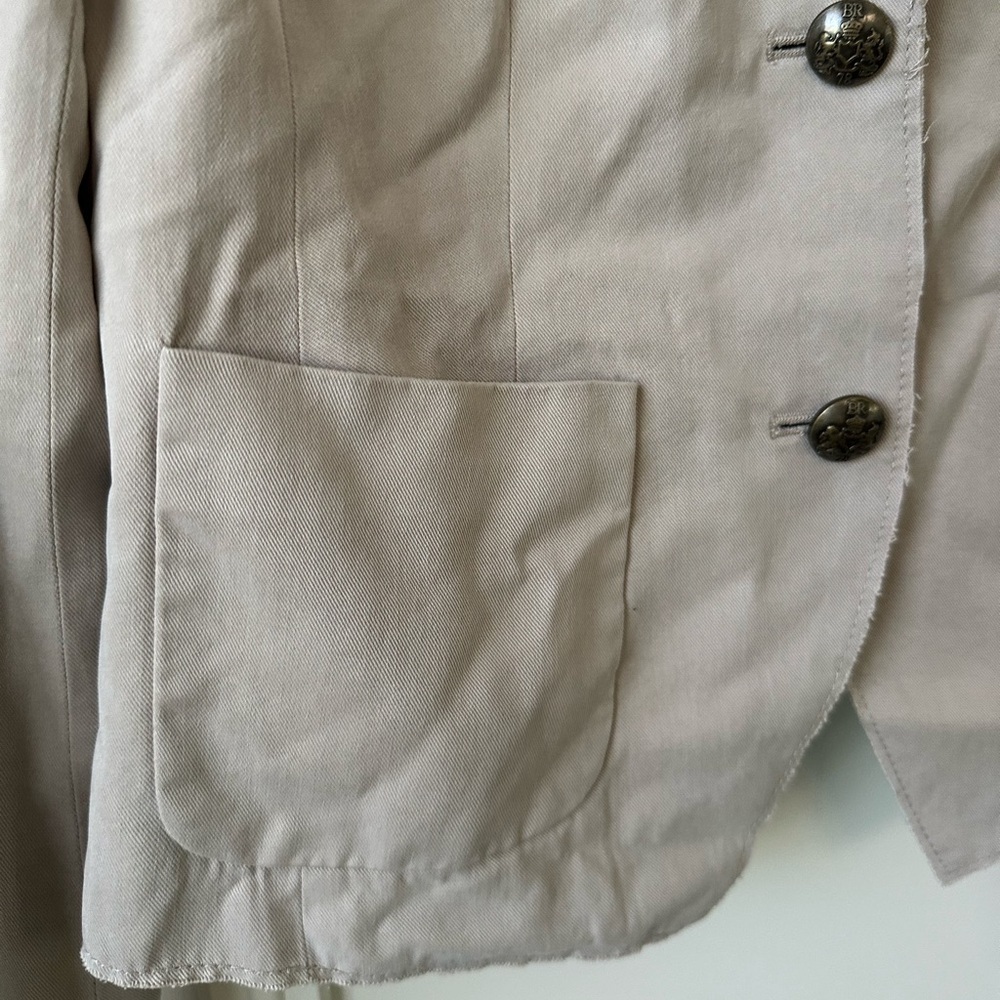 Banana Republic Heritage Cream Tan Khaki Bronze Studded Blazer, Size 6 - Picture 9 of 9